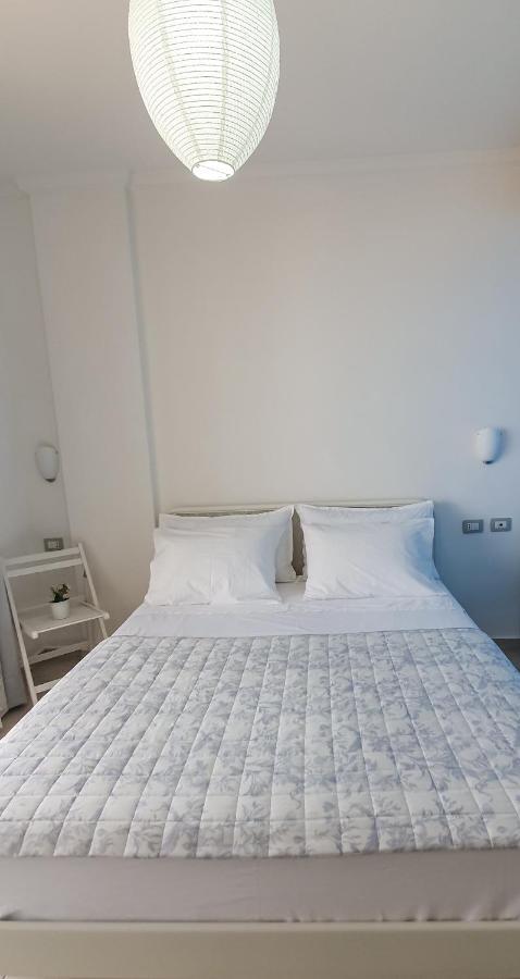 Aneta'S Beach House Влёра Экстерьер фото